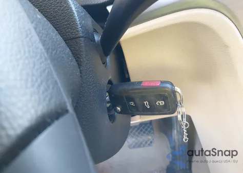 2014 Volkswagen Passat 2.0L Tdi Se из США, поврежденный, VIN 1VWBN7A3XEC104249